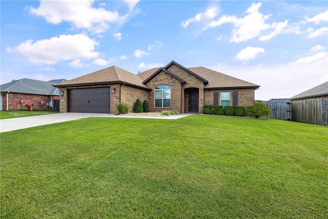 Mcdaniel St, Lowell, AR 72745