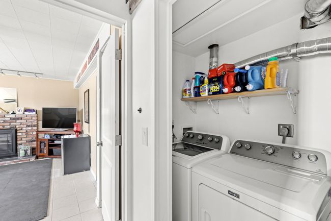 Laundry | Image 25
