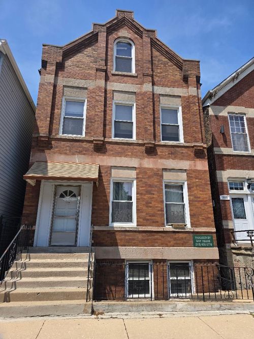 1fl-1052 W 32nd St, Chicago, IL, 60608-6506 | Card Image