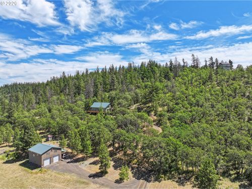 2224 Foster Pl, Goldendale, WA, 98620-3306 | Card Image