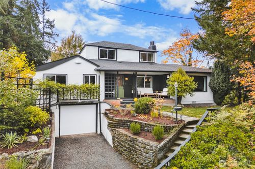 231 S Yantic Ave, Bremerton, WA, 98312-4105 | Card Image