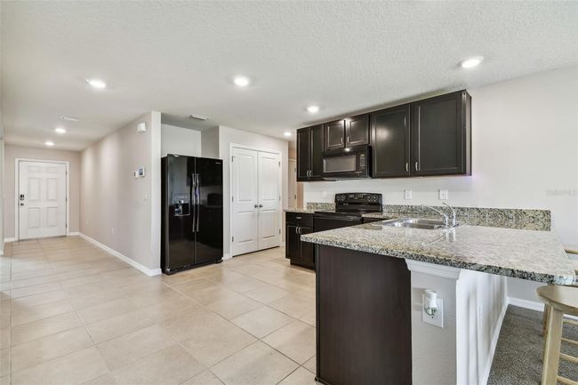 8034 Broad Pointe Dr, House other with 3 bedrooms, 2 bathrooms and null parking in ZEPHYRHILLS FL | Image 14