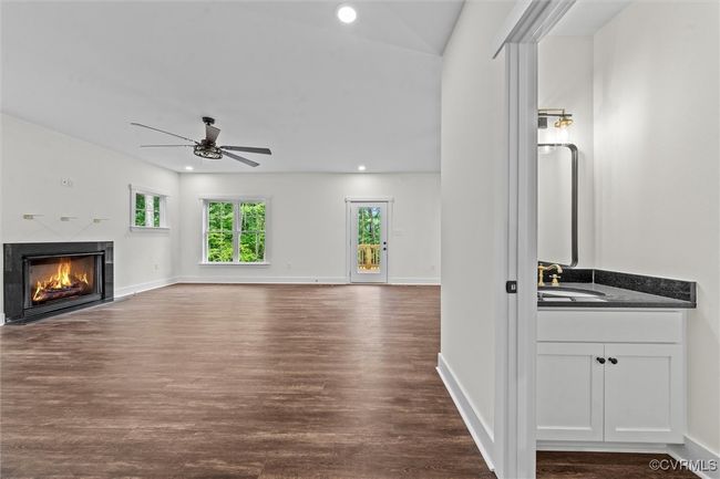 4062 Lake Killarney, House other with 3 bedrooms, 3 bathrooms and null parking in Gum Spring VA | Image 24