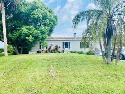 112 Liberty Way, House other with 4 bedrooms, 2 bathrooms and null parking in Fort Pierce FL | Image 1