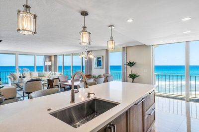 6E-II - 3400 S Ocean Blvd. Boulevard, Condo with 2 bedrooms, 2 bathrooms and null parking in Palm Beach FL | Image 1