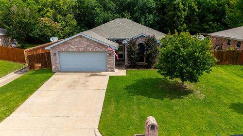 213 King Arthur Dr, Weatherford, TX, 76086-5924 | Card Image