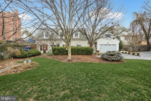 13-469 Linden Ave, YORK, PA, 17404-2960 | Card Image