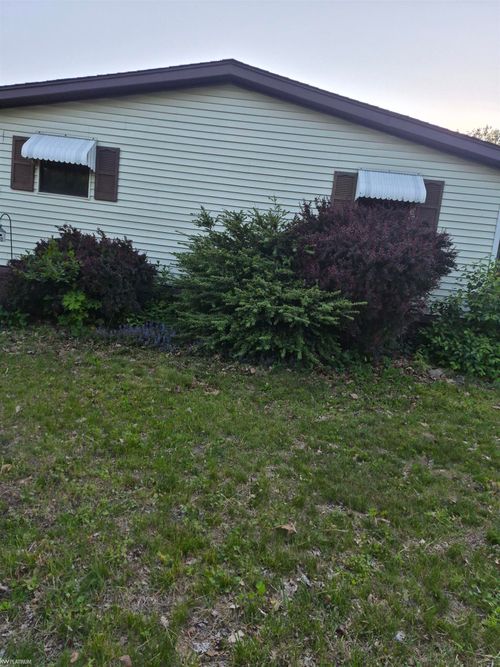50091 Wensleydale Ct, Shelby Township, MI, 48315-3265 | Card Image