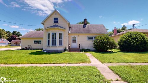 217 1st St Se, Nora Springs, IA, 50458-7719 | Card Image