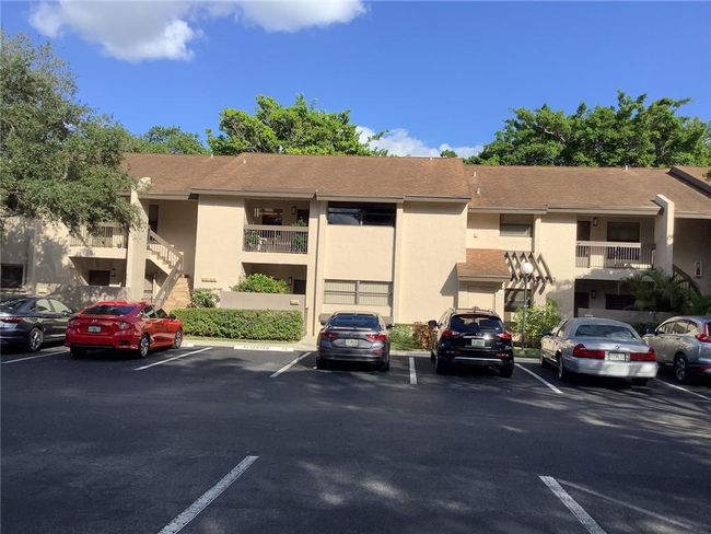 210B - 4047 Nw 22 Nd St, Condo with 2 bedrooms, 2 bathrooms and null parking in Coconut Creek FL | Image 17