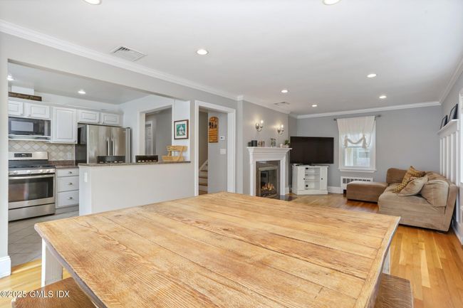 22 Maplewood Dr, House other with 5 bedrooms, 5 bathrooms and null parking in Cos Cob CT | Image 7