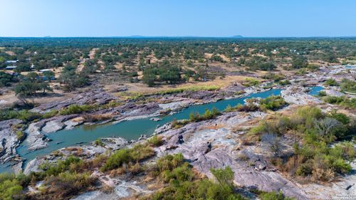 11865 W Ranch Road 152, Llano, TX, 78643-1868 | Card Image