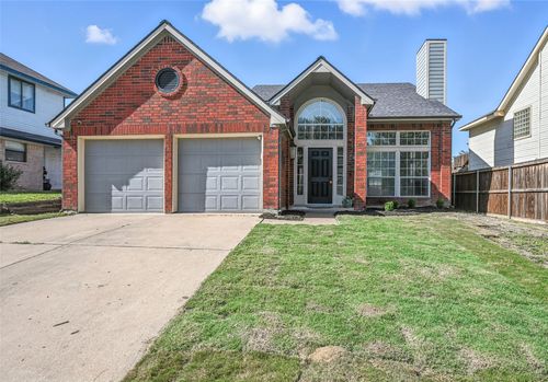 10036 Long Rifle Dr, Fort Worth, TX, 76108-4153 | Card Image