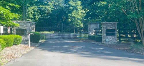 Lot 8 Village Ct. (Briarwood Sub.), Russell Springs, KY, 42642 | Card Image