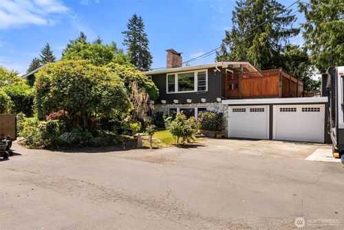 22616 88th Ave W, Edmonds, WA, 98026-8232 | Card Image