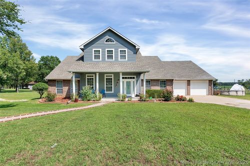 7045 369th East Ave, Broken Arrow, OK, 74014-7538 | Card Image