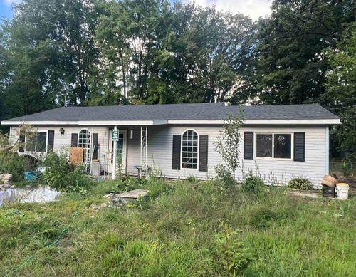 901 N Dodge Lake Avenue, Hamilton Township, MI, 48825 | Card Image