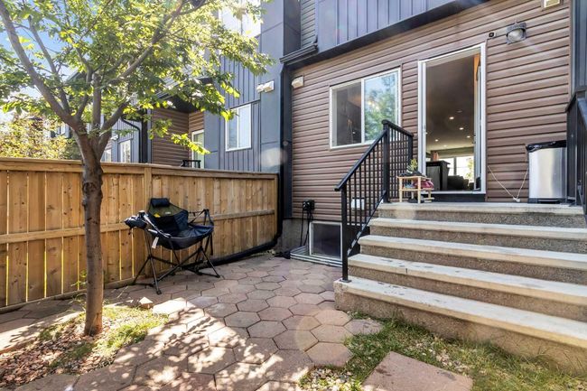 142 Red Embers Gate Ne, Townhouse with 3 bedrooms, 4 bathrooms and 1 parking in Calgary AB | Image 28