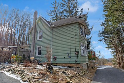 2106 Nemeth Dr, BETHLEHEM, PA, 18015-6119 | Card Image