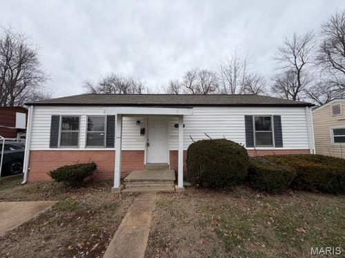 10073 Royal Dr, Saint Louis, MO, 63136-5557 | Card Image