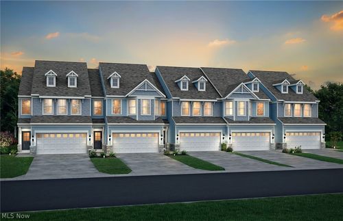950-2 Memory Ln, Aurora, OH, 44202-8911 | Card Image