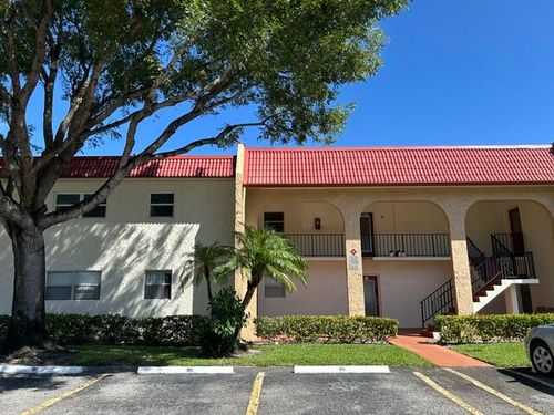 471 Lake Dora Dr, West Palm Beach, FL, 33411-2366 | Card Image