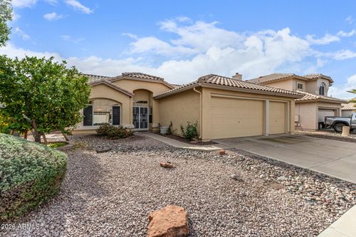 11615 W Cyprus Drive, Avondale, AZ, 85392 | Card Image