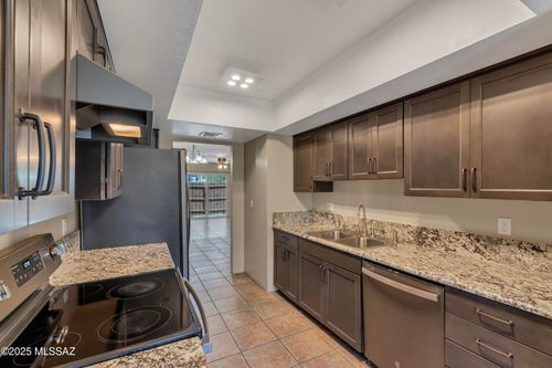58-2525 E Prince Road, Tucson, AZ, 85716 | Card Image