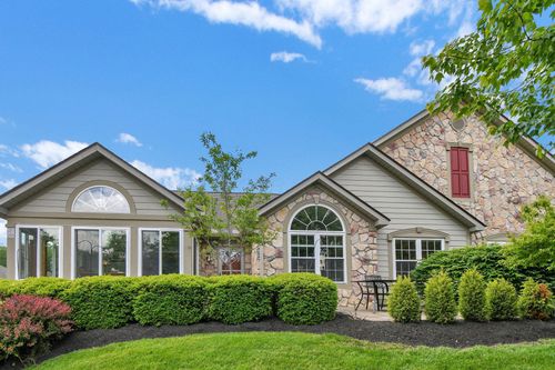 2111 Taylor Ln, Newark, OH, 43055-6096 | Card Image