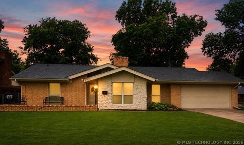 4708 S Lakewood Ave, Tulsa, OK, 74135-6864 | Card Image