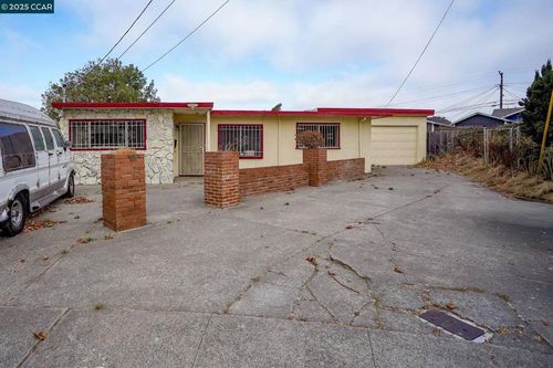 717 Payne Ct, Richmond, CA, 94806 | Card Image