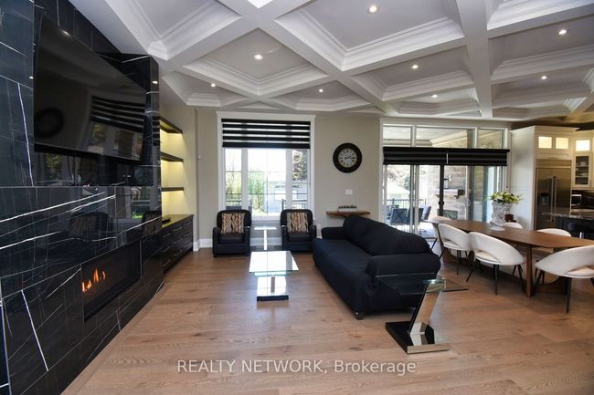 68 Mountain Brow Blvd, House other with 6 bedrooms, 6 bathrooms and 8 parking in Hamilton ON | Image 7