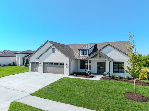 4500 Royal County Rd, COLUMBIA, MO, 65201-8432 | Card Image