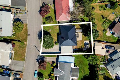 46160 Larch Ave, Chilliwack, BC, V2P1E6 | Card Image