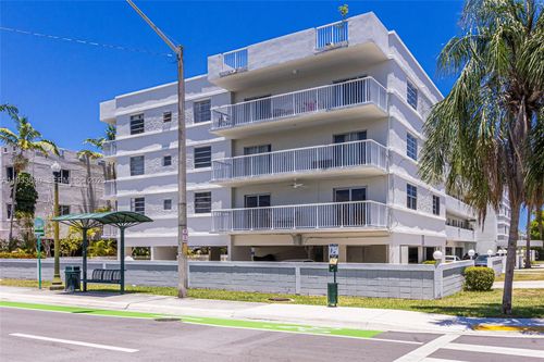 apt-309-3527 Ne 168th St, North Miami Beach, FL, 33160-3574 | Card Image