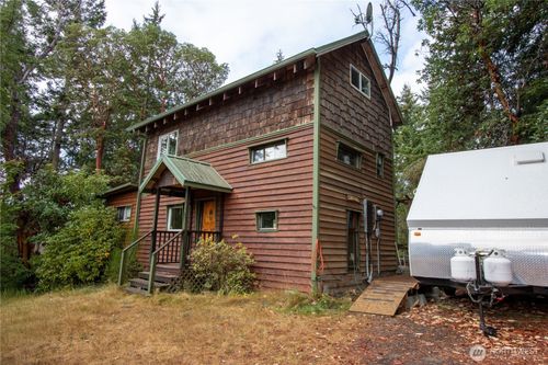 65 Hancock St, Port Townsend, WA, 98368-3032 | Card Image