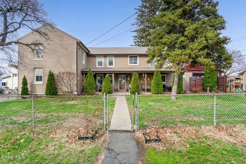 3 117th St, Troy, NY, 12182-2417 | Card Image