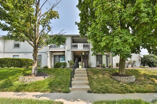 m-1615 Summergate Pkwy, Saint Peters, MO, 63303-6387 | Card Image