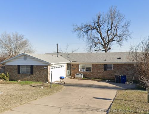 2313 82nd East Ave, Tulsa, OK, 74129-2822 | Card Image