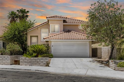 317 Windmere St, Henderson, NV, 89074-5952 | Card Image