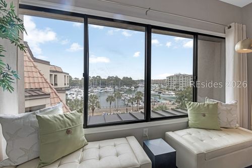 7556-7 Shelter Cove Ln, Hilton Head Island, SC, 29928-3597 | Card Image