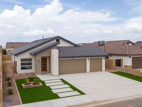 7896 E 35th St, Yuma, AZ, 85365-8259 | Card Image