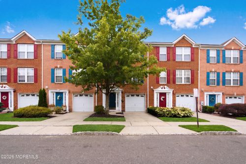 28 Abby Rd, Farmingdale, NJ, 07727-4012 | Card Image