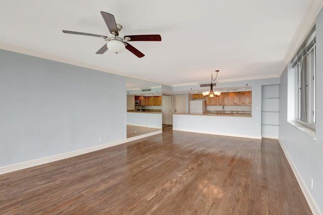 PH10 - 4750 S Ocean Blvd, Condo with 2 bedrooms, 2 bathrooms and null parking in Highland Beach FL | Image 15
