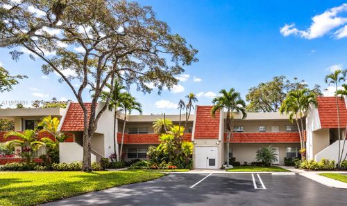 204-823 Cypress Blvd, Pompano Beach, FL, 33069-4061 | Card Image
