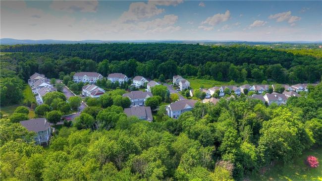 15 High Ridge Ln, Condo with 2 bedrooms, 3 bathrooms and null parking in Middletown NY | Image 26