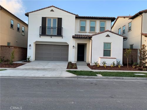 117 Wanderer, Irvine, CA, 92618-0885 | Card Image