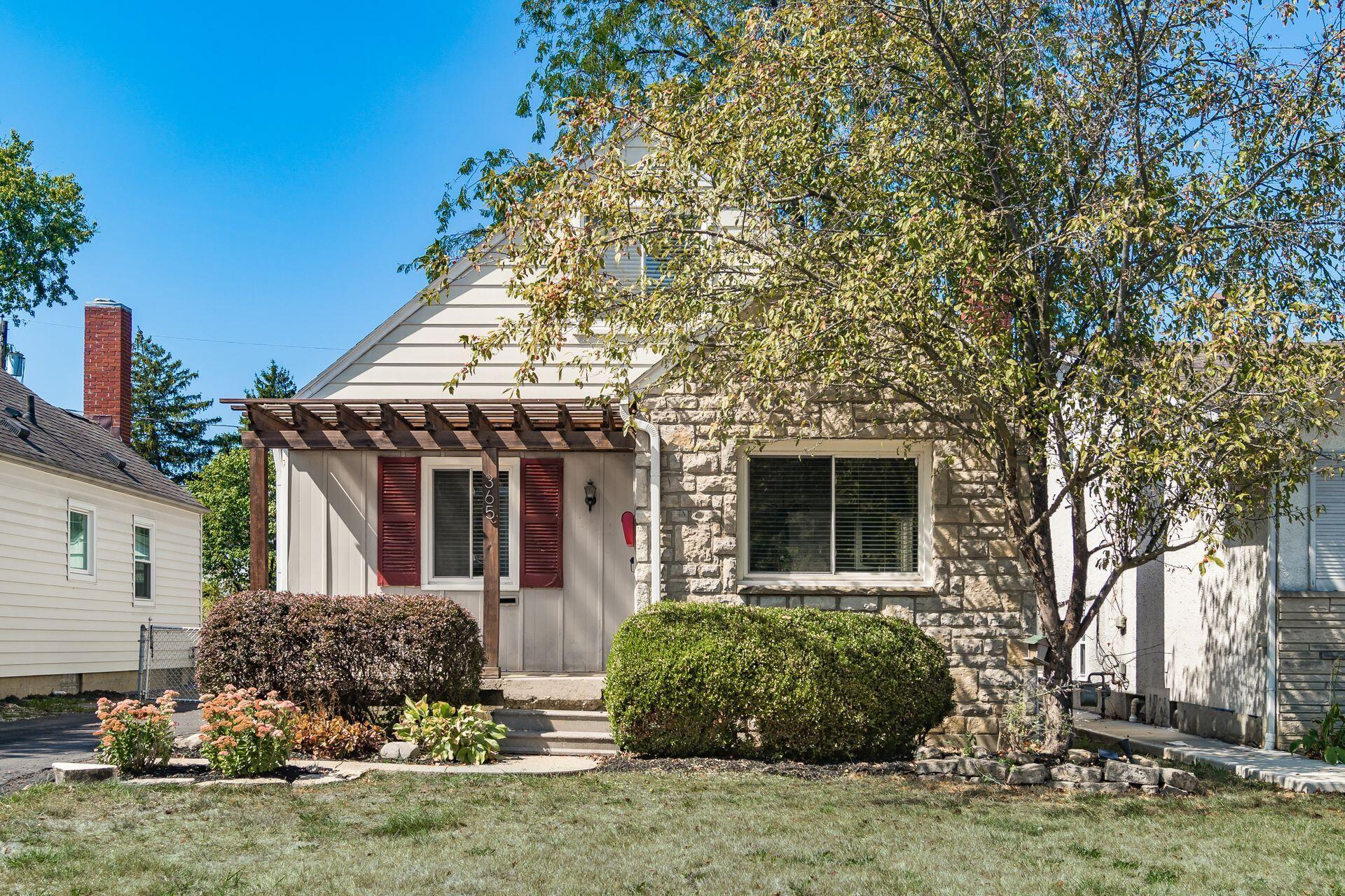 Roys Ave, Columbus, OH 43204