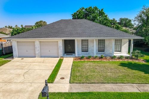 624 Fleurie Dr, Kenner, LA, 70065-1118 | Card Image