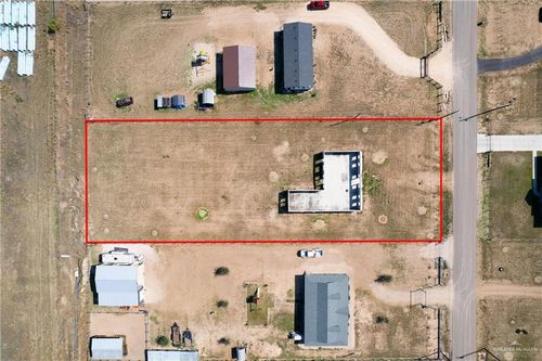10406 Crocosmia Ln, Edcouch, TX, 78538-1395 | Card Image